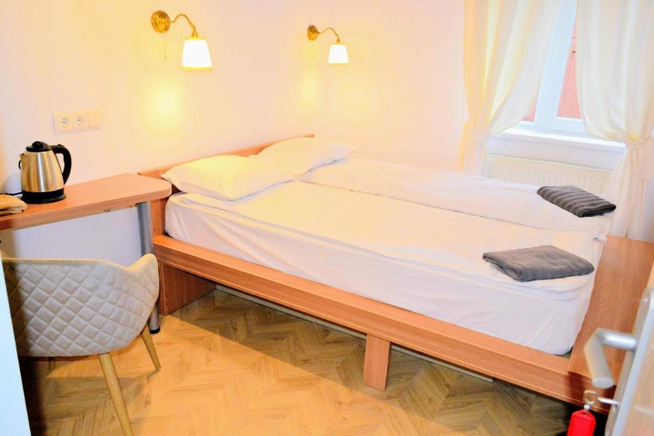 Twins Boutique Korsy Lejlighed Sibiu Eksteriør billede